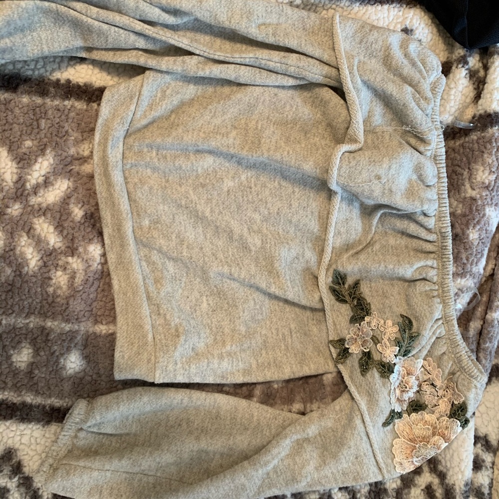 beautiful charlotte russe off the shoulder ♡